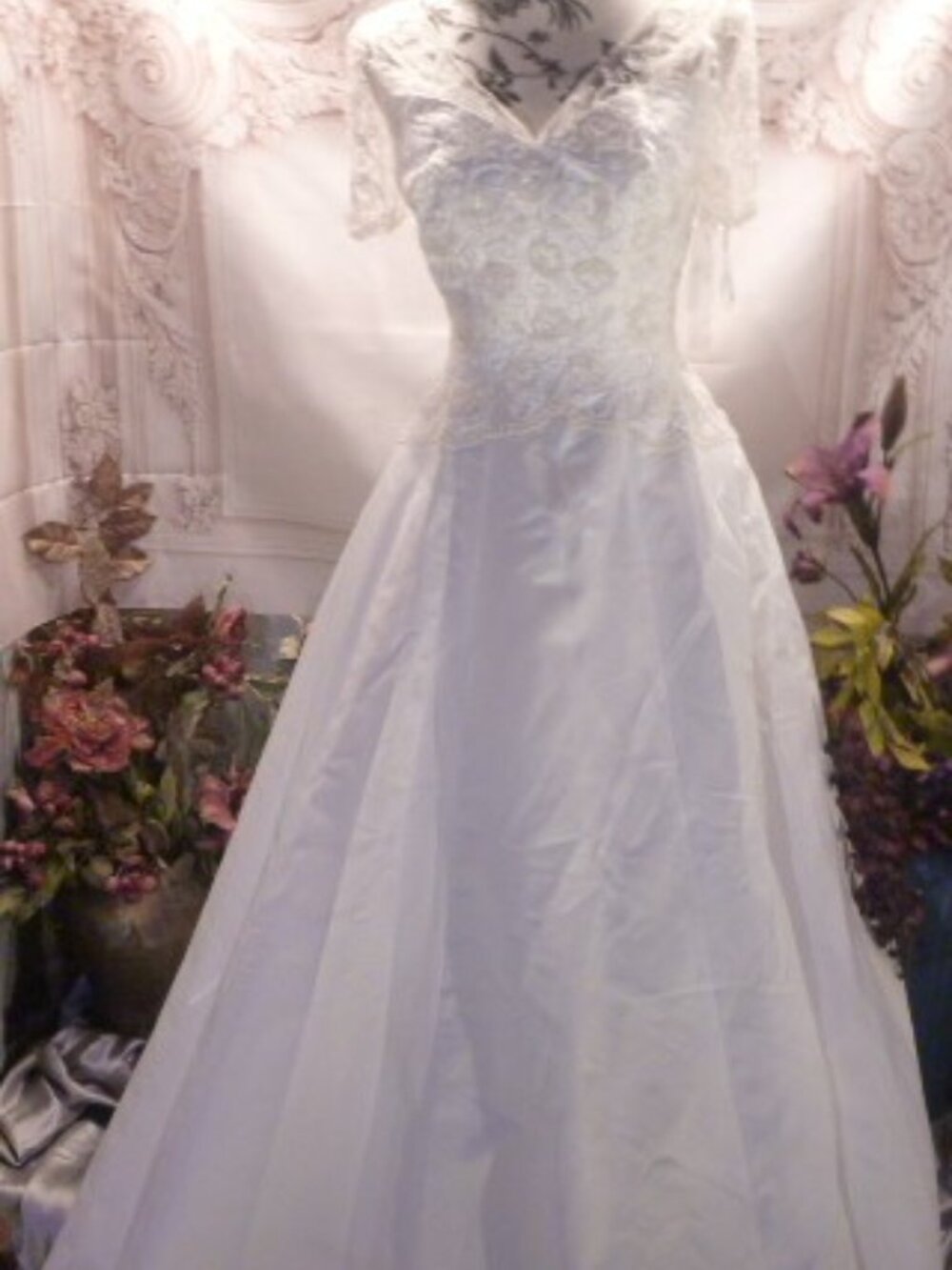 Aurora D'Paradiso wedding dress.